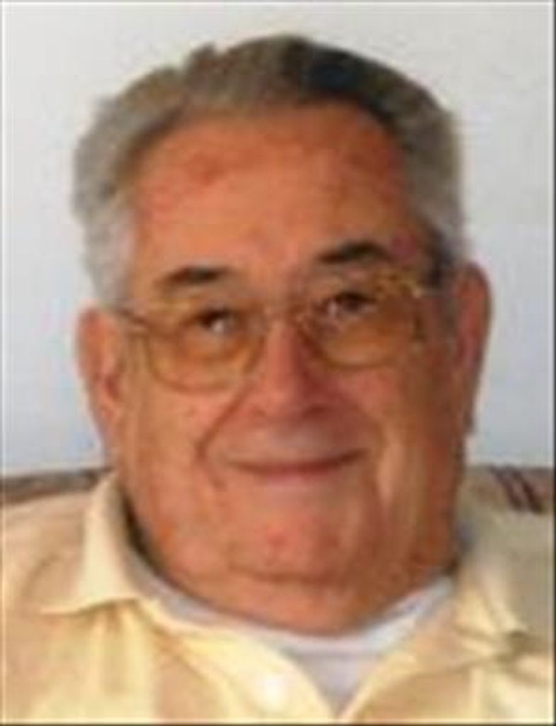 Everett Sumner