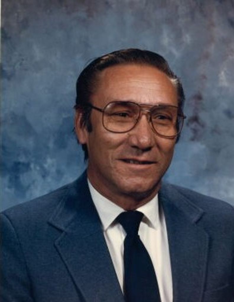 Clark H Oviatt