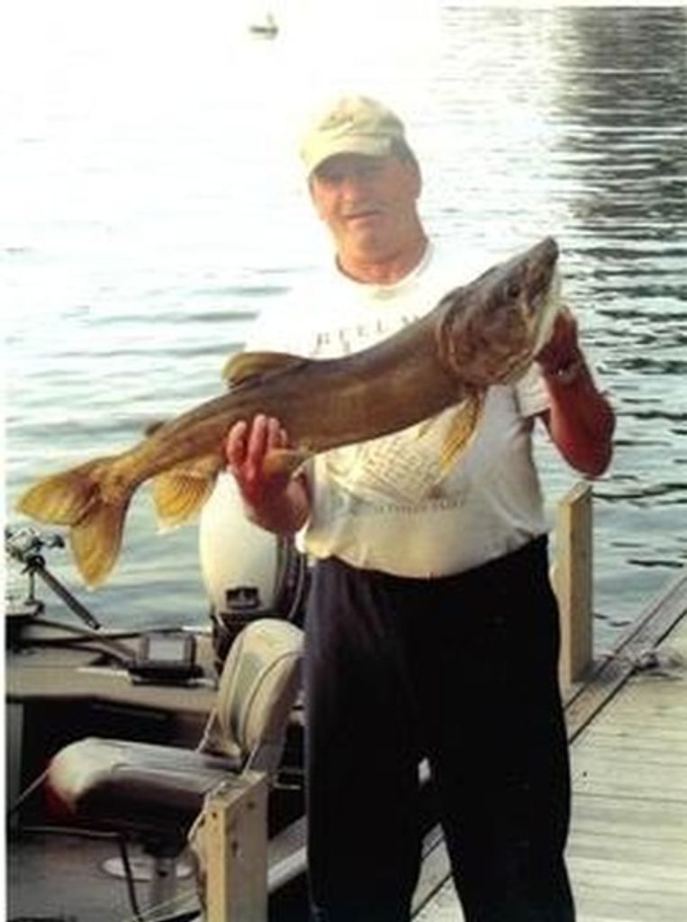 Wayne Wendell Tetley