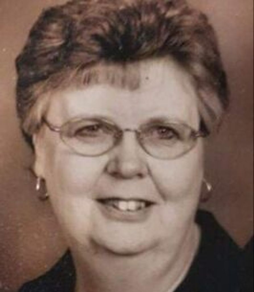 Carolyn Politic Profile Photo