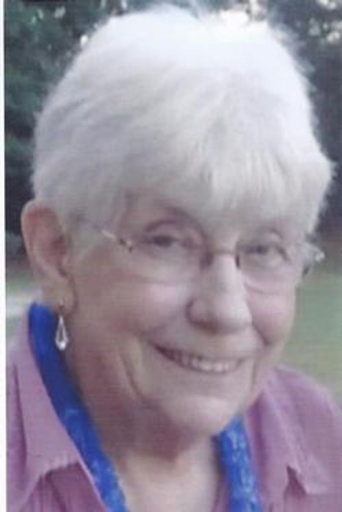 Carol "Dottie" Hayward Profile Photo