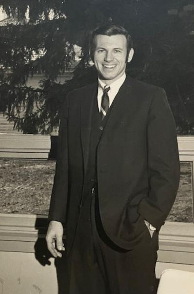 Robert Nickerson Carson Profile Photo