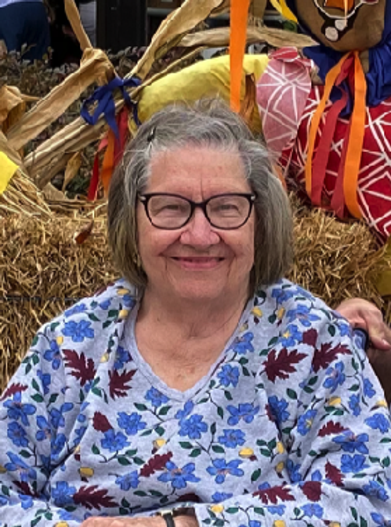 Vivian Aquilla (Strickland)  Grant