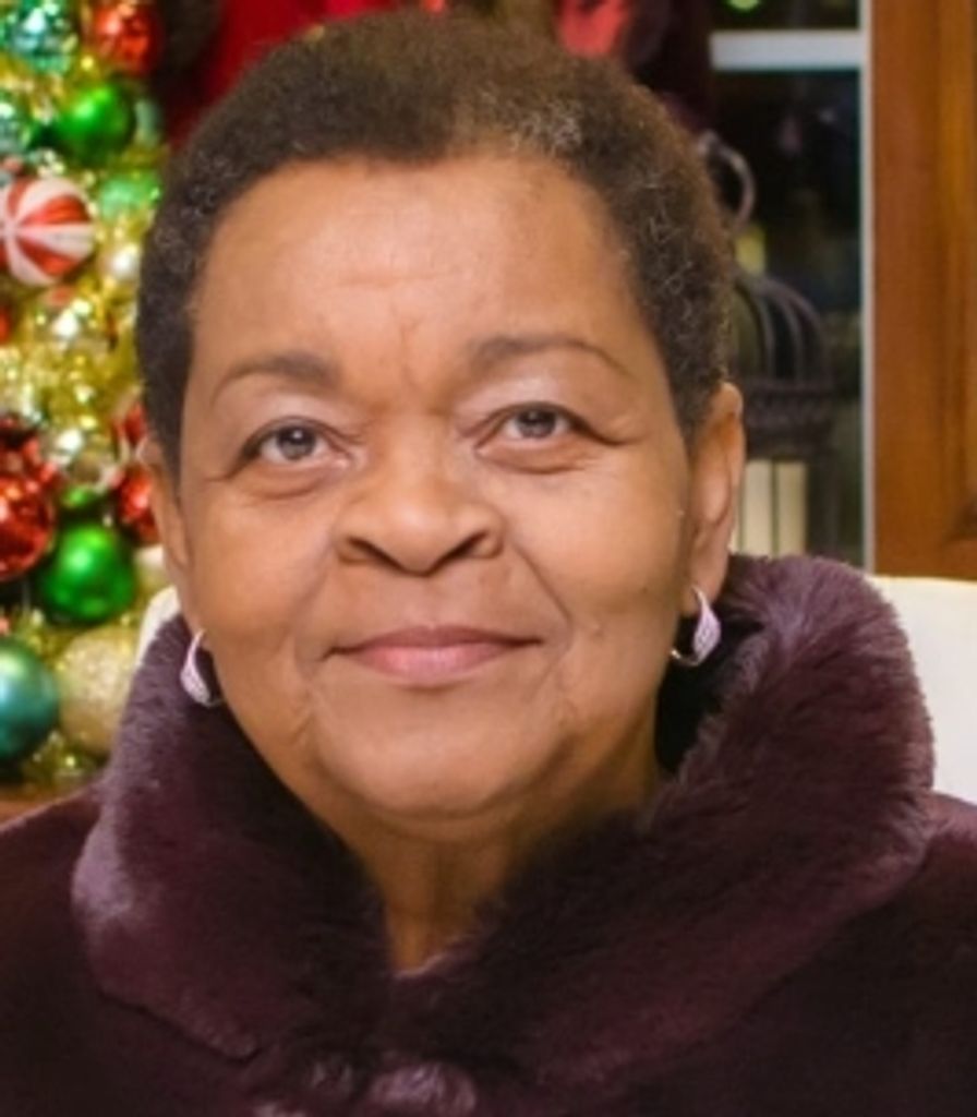 Pauline  Genias Profile Photo