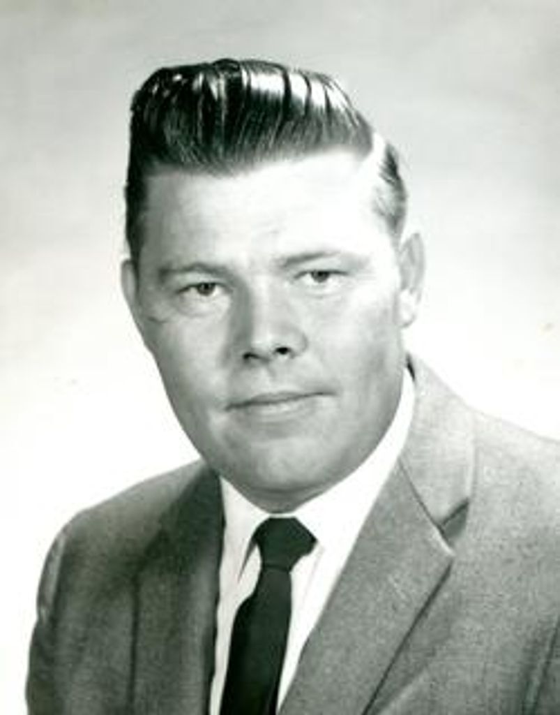 Donald E. Vossen
