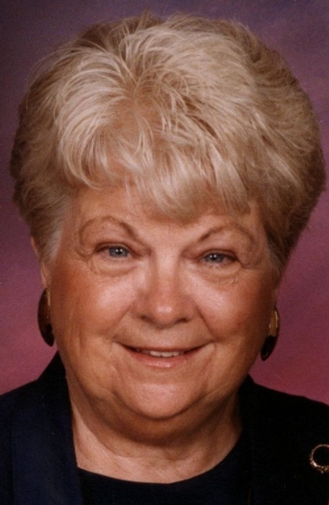 Marjorie "Marge" Dunham (Rinehart)