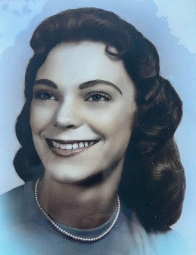 Elaine  Ella  Kutrowski Profile Photo