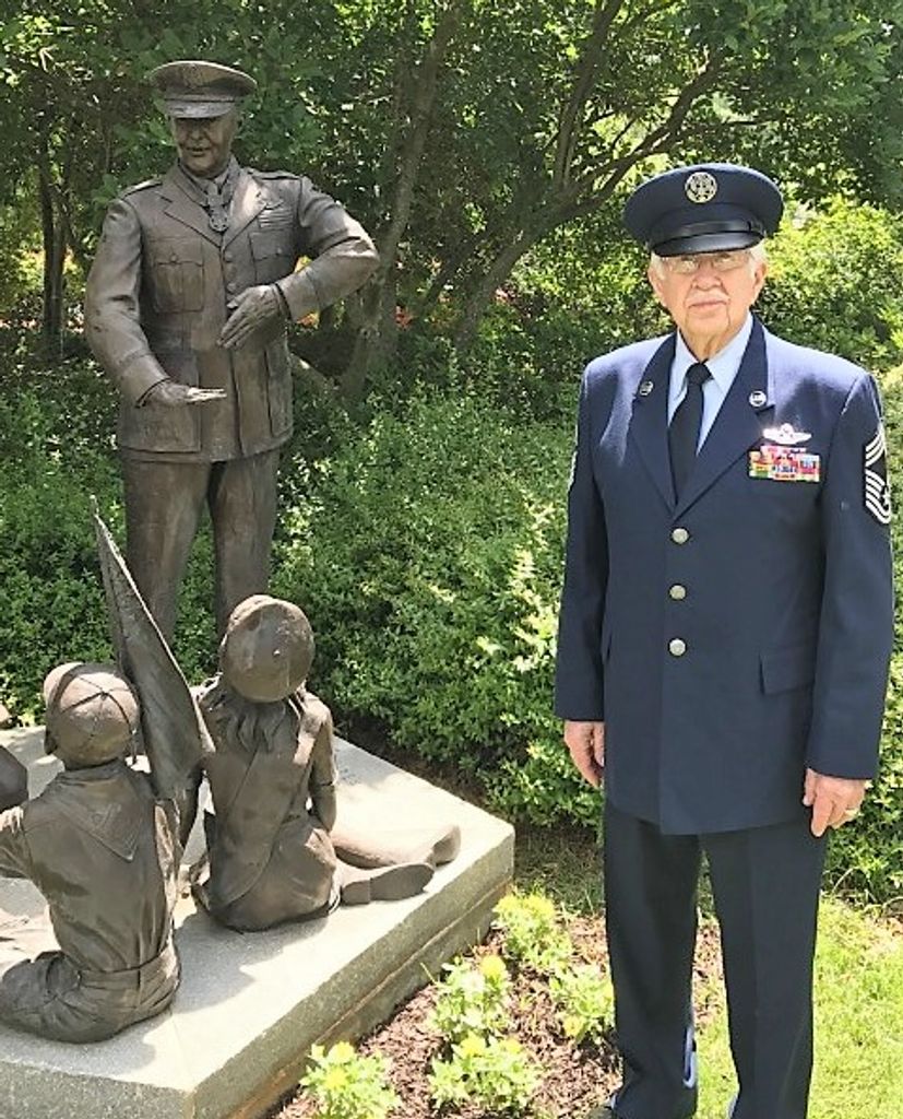 Dale Eugene Young Profile Photo