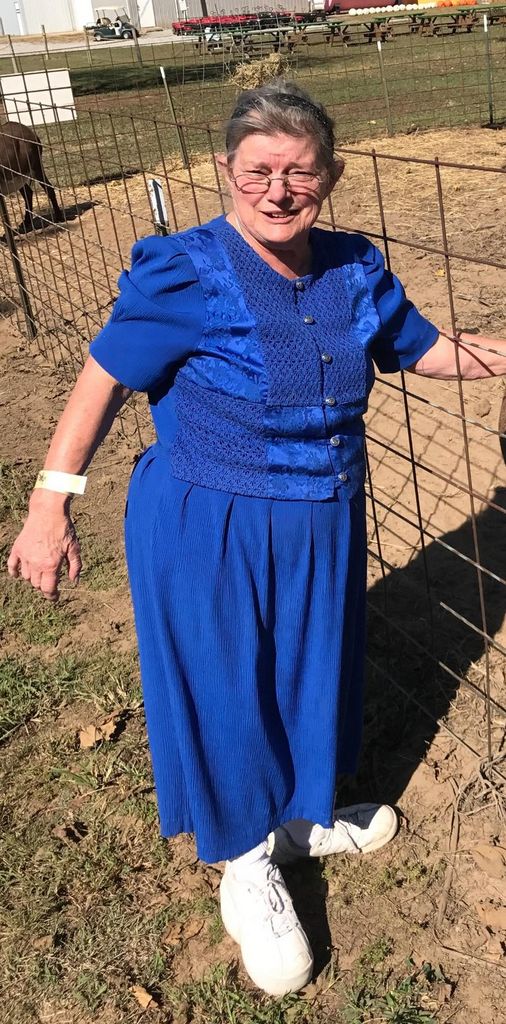 Ruth Yates Profile Photo