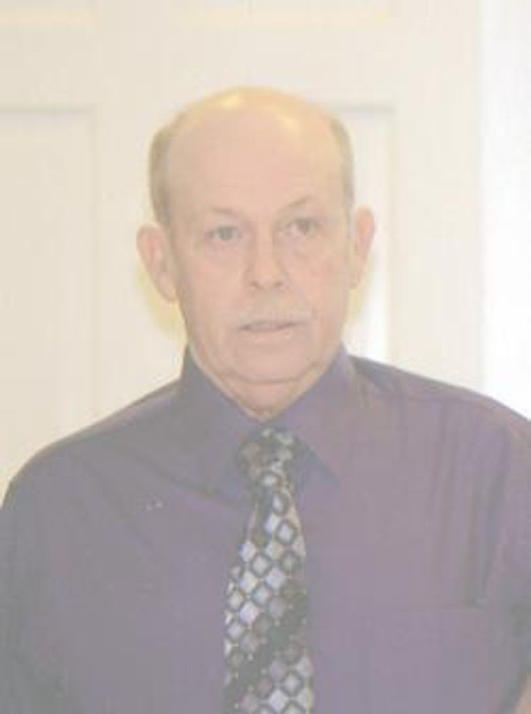 Gregory Elton Knuckles