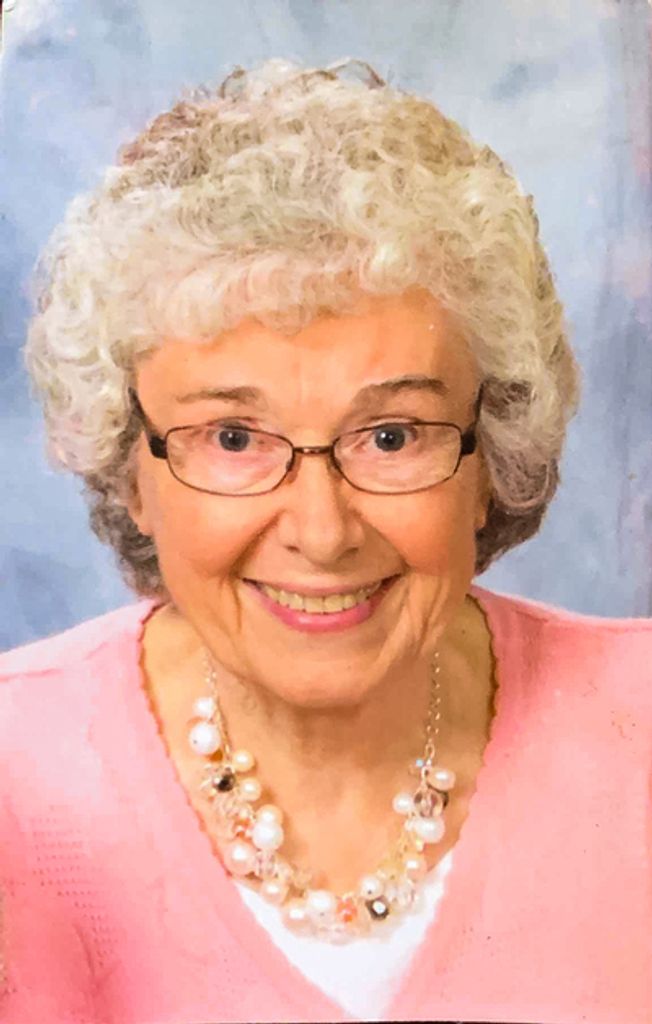Esther Louise Felsburg Profile Photo