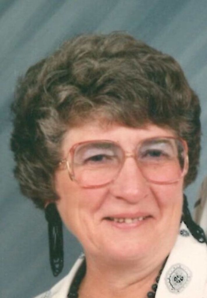 Betty Joyce Salveson Profile Photo