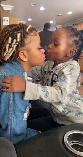 Ernestine Gail Williams photo gallery thumbnail 26 of 101