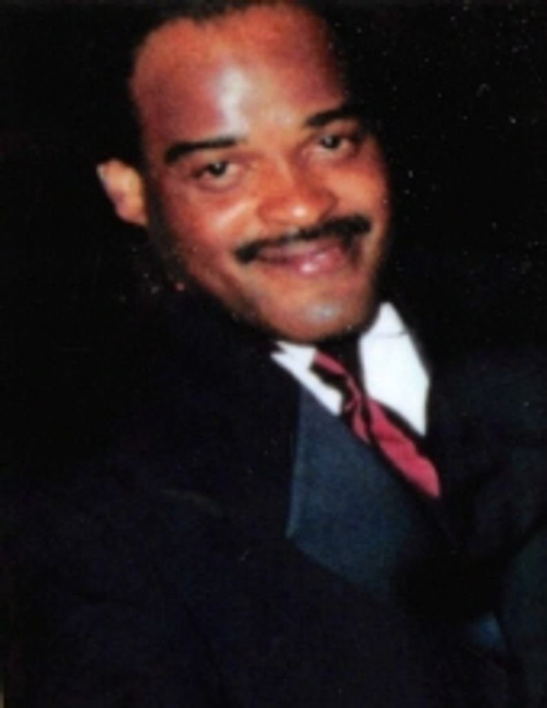 Dennis  Mark Kinkade