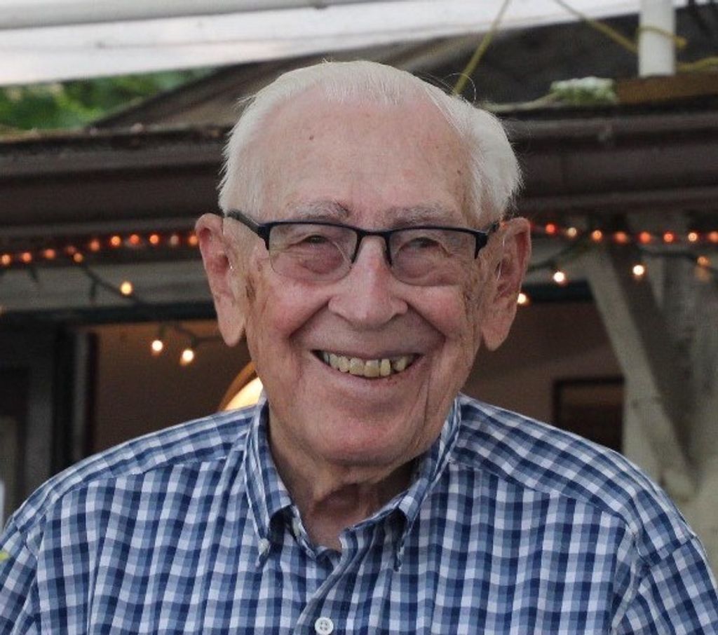 Robert "Bob" Hollenbeck Profile Photo