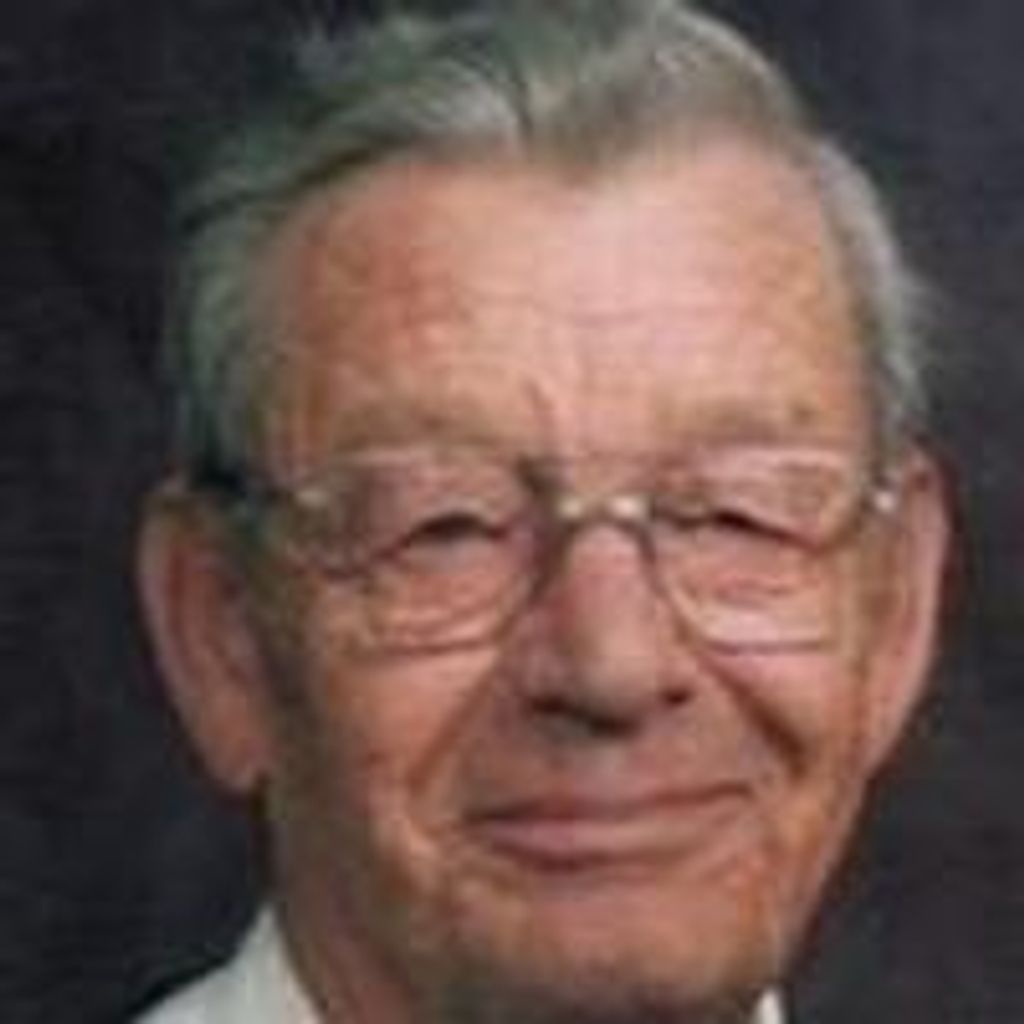 Ralph Raymondozinski  Sr