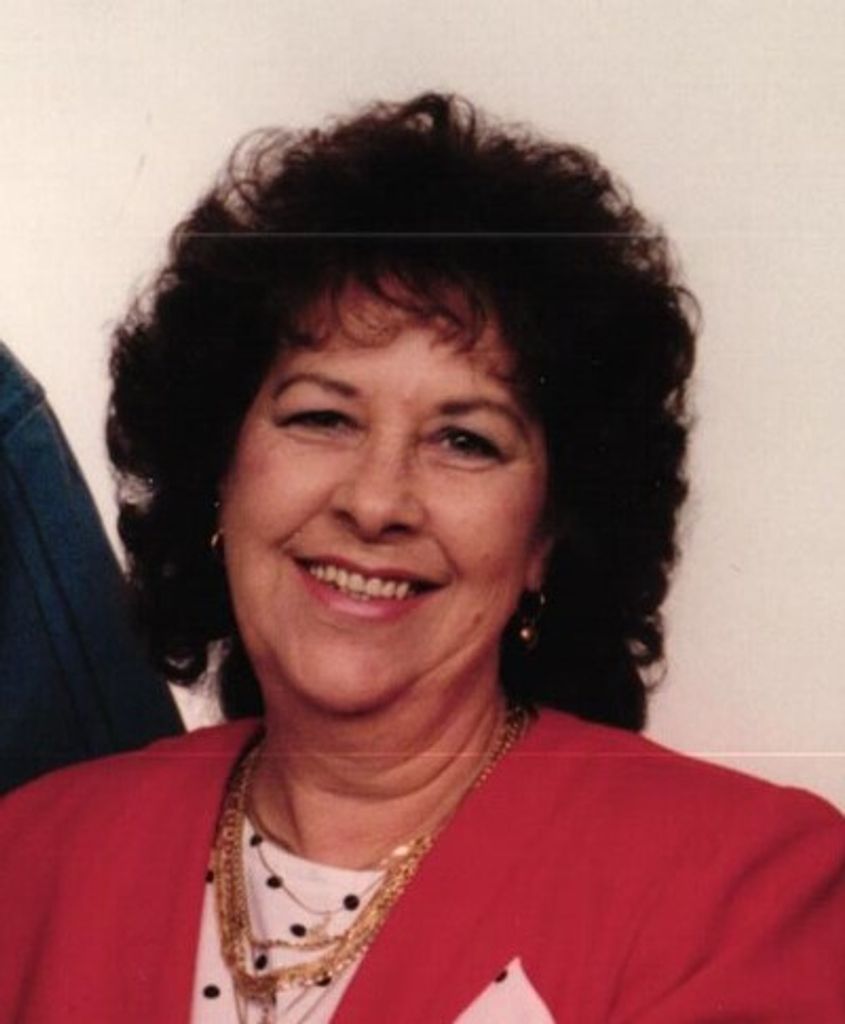 Emy Lou Winterbottom Profile Photo