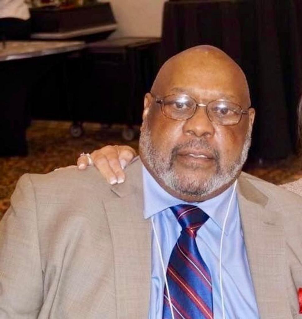 Moses Moore Profile Photo