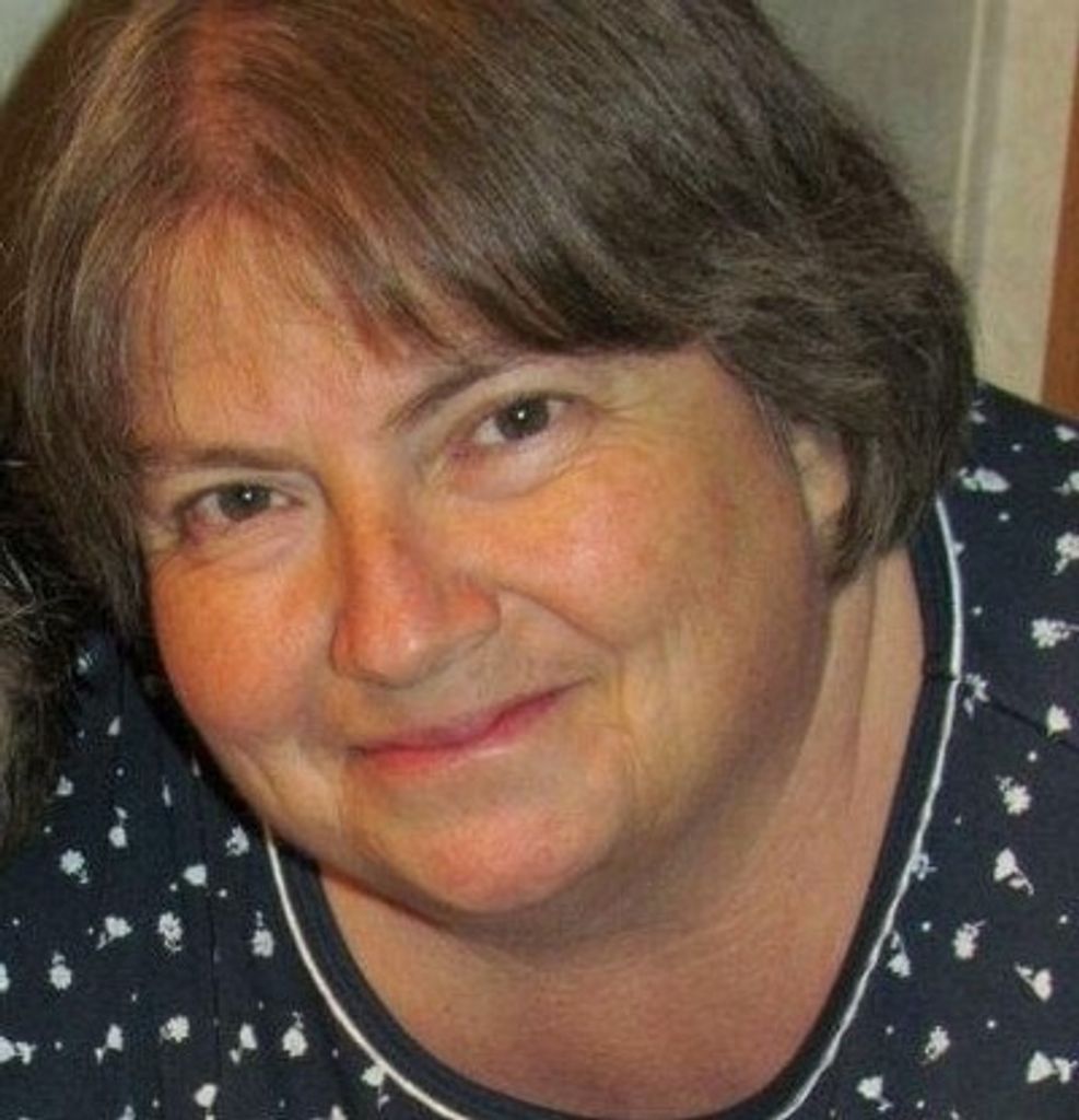 Virginia Loraine Betterton Holcomb Profile Photo