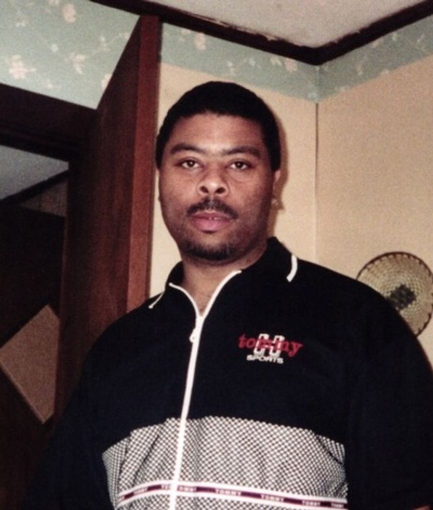 Michael Henderson Profile Photo