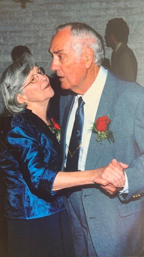Odell T Lovell photo gallery thumbnail 10 of 56