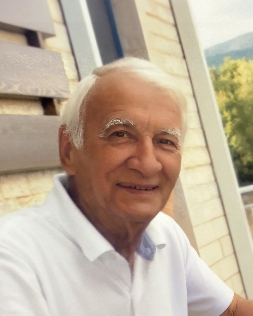 Vasili “Bill” Chrisanthopoulos Profile Photo