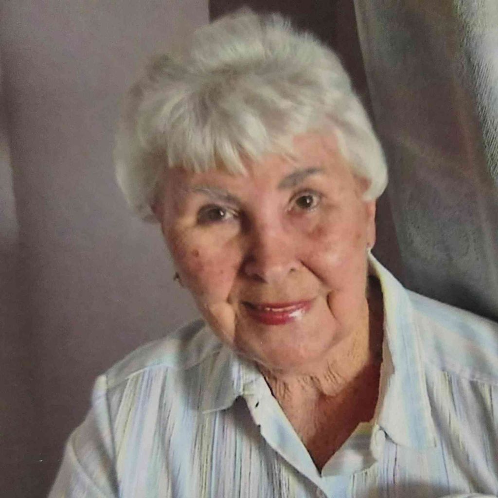 Doris E. (Robbins) Thompson Profile Photo