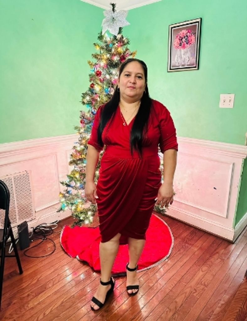 Reina Del Carmen Ponce