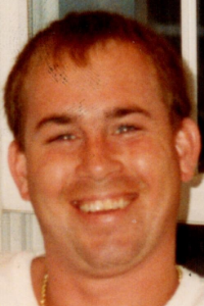 Shaun M. Macdonald Profile Photo