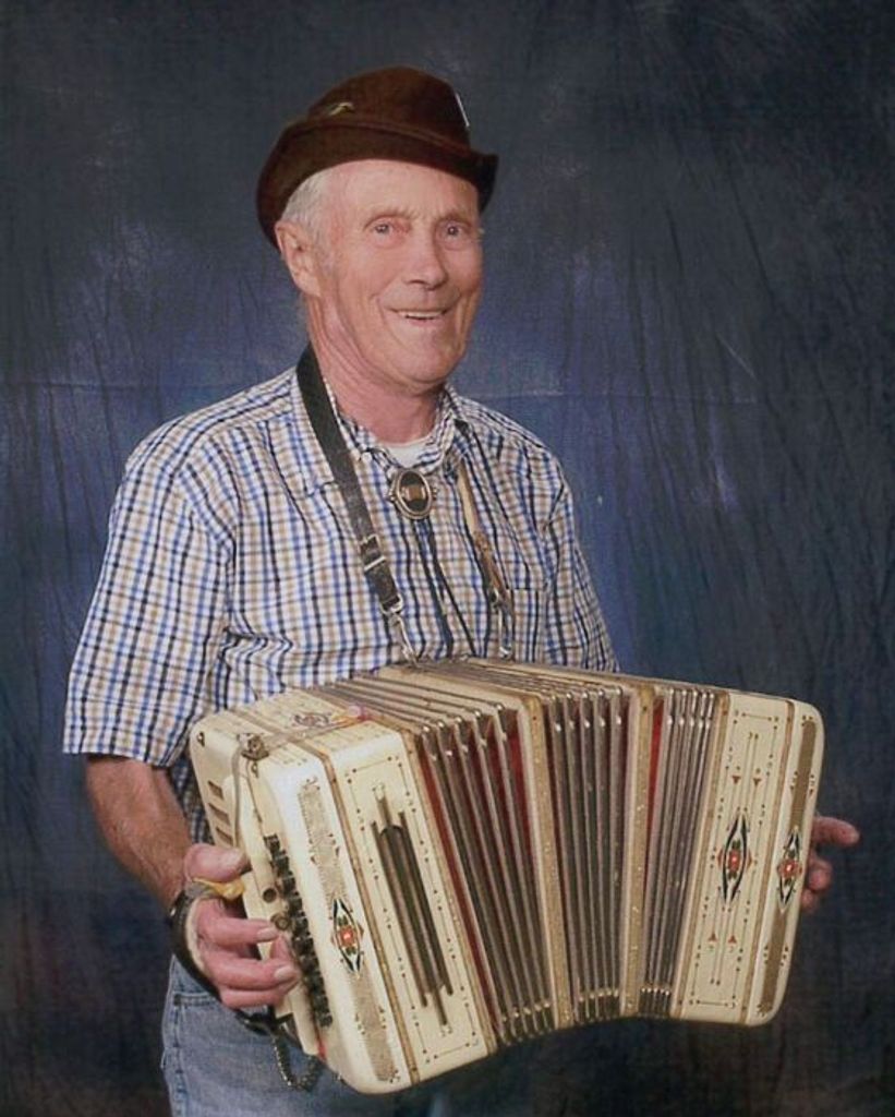Carl H. Voigt Profile Photo