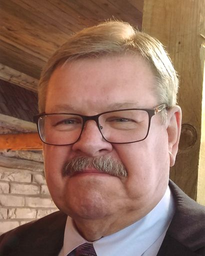 Robert G. Schoeb's obituary image