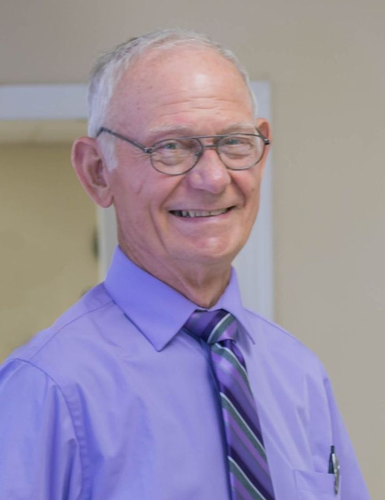 Lee Gleaves Profile Photo