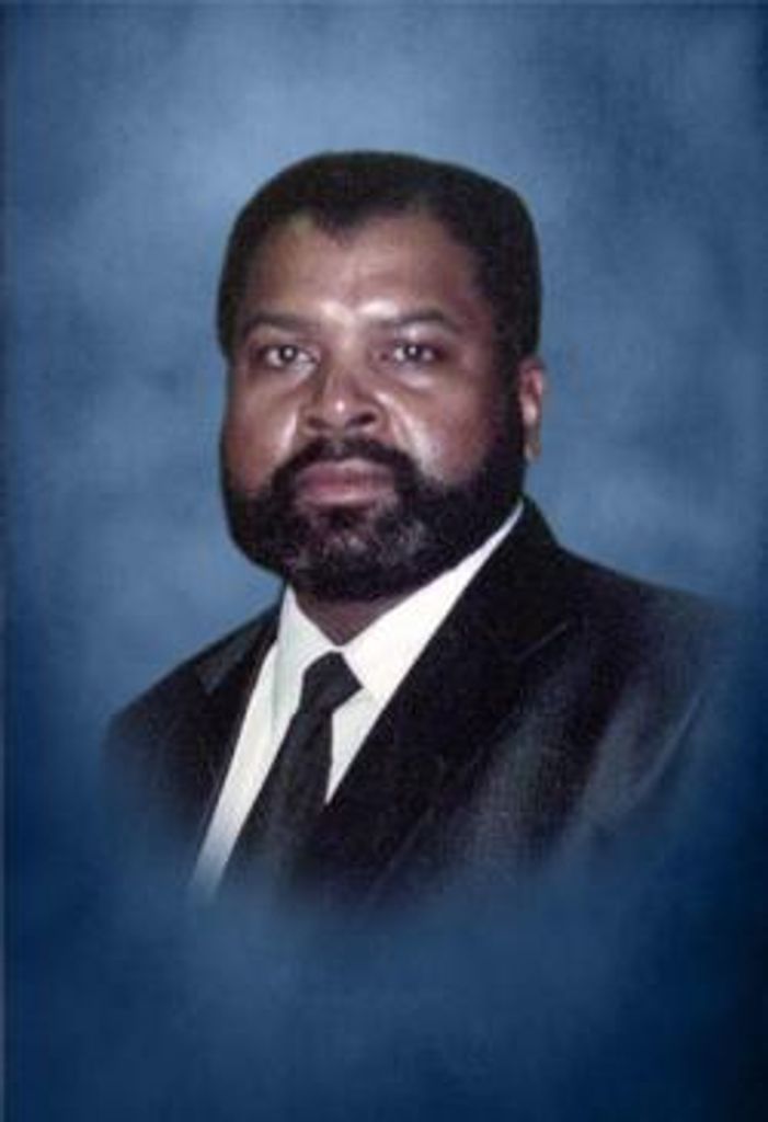 Eddie Lee Adams Profile Photo