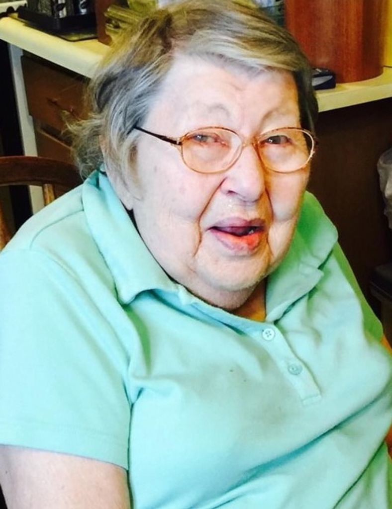 Lillian Claire Cooper Profile Photo