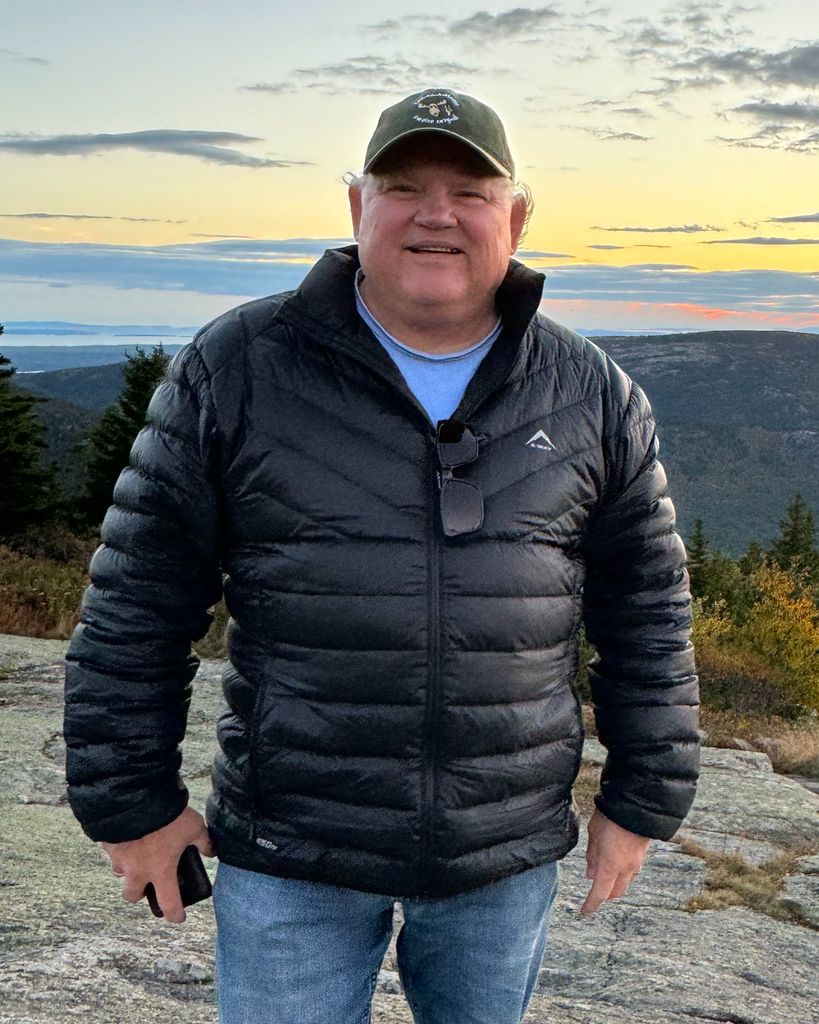 Stephen "Steve" Luczak
