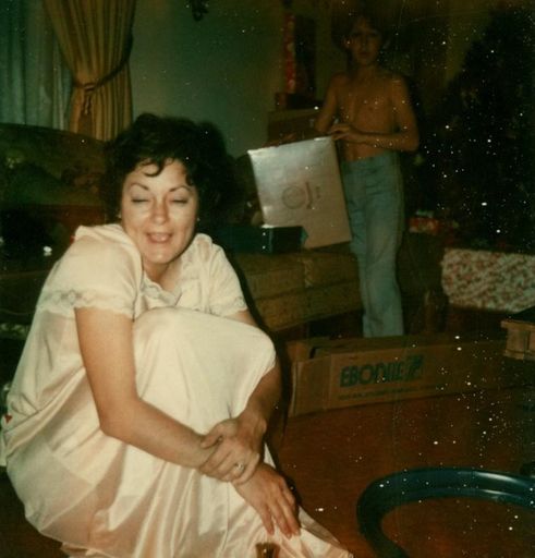 Linda Varnado Legnon photo gallery thumbnail 13 of 86
