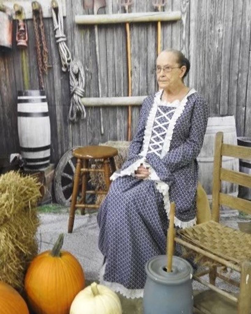 Carole "Nana" South