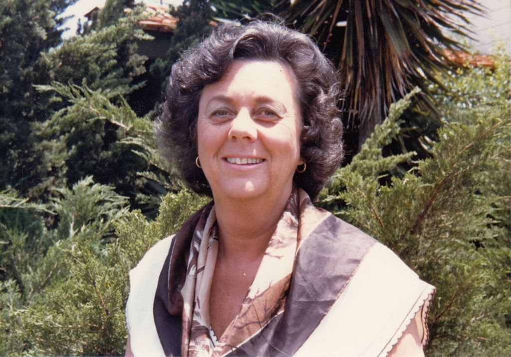 Jean Darlene Elliott