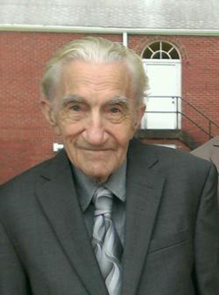 Pastor Arthur Eric Schleif Profile Photo