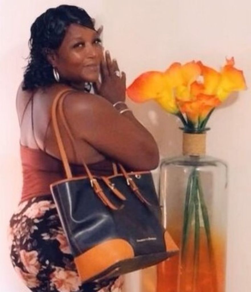Rhonda Lewis Profile Photo