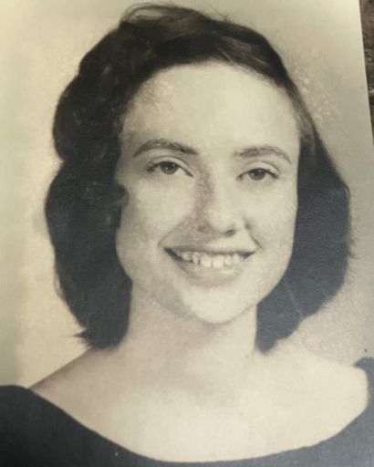 Esther Marie Howard Profile Photo