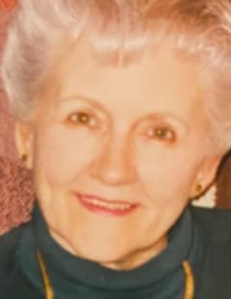 Ann Simpson Walton Profile Photo
