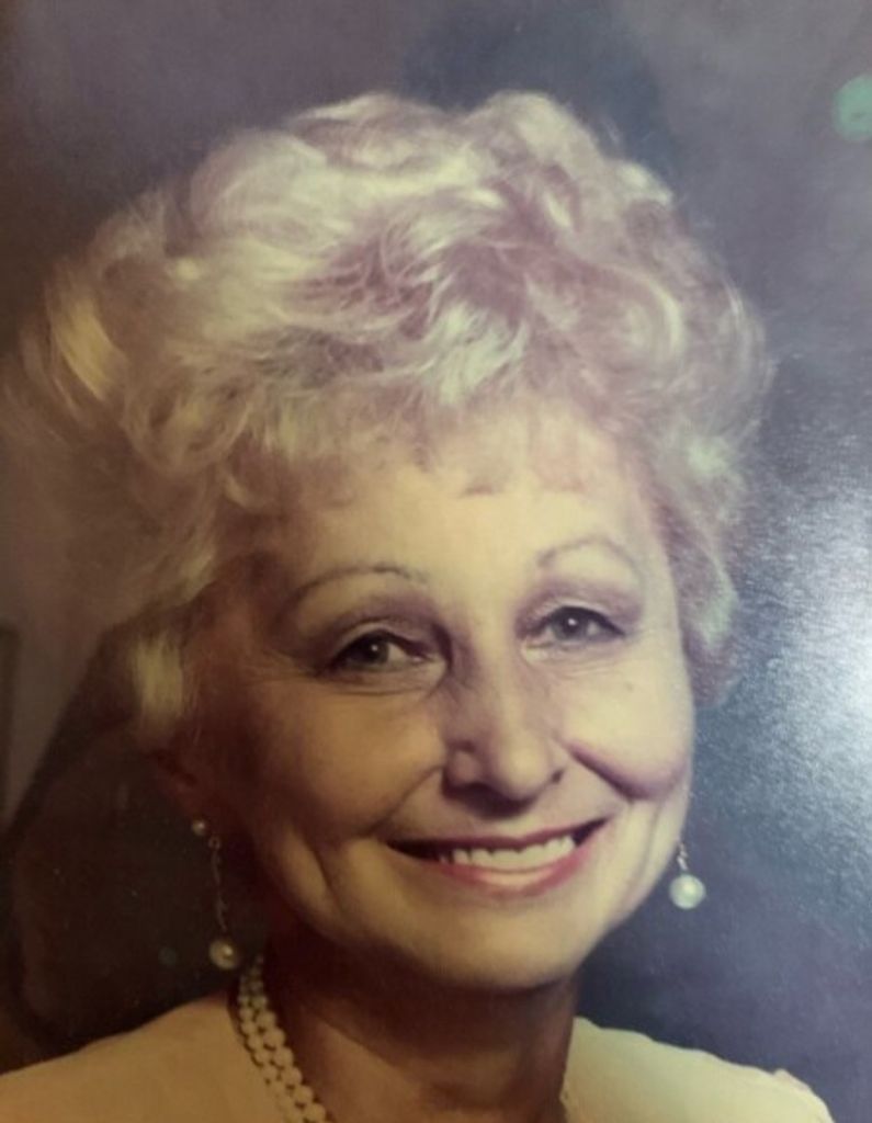 Helen Lysak Profile Photo