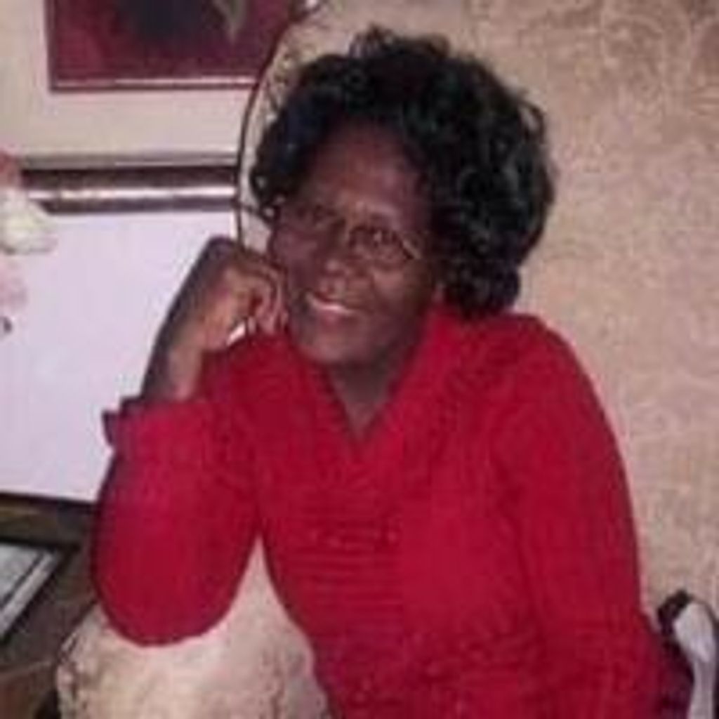 Maxine Downer Profile Photo