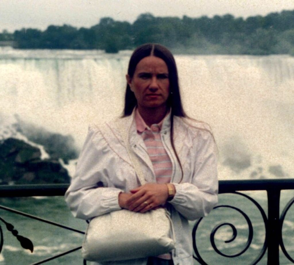 Candace Lee Newhouse