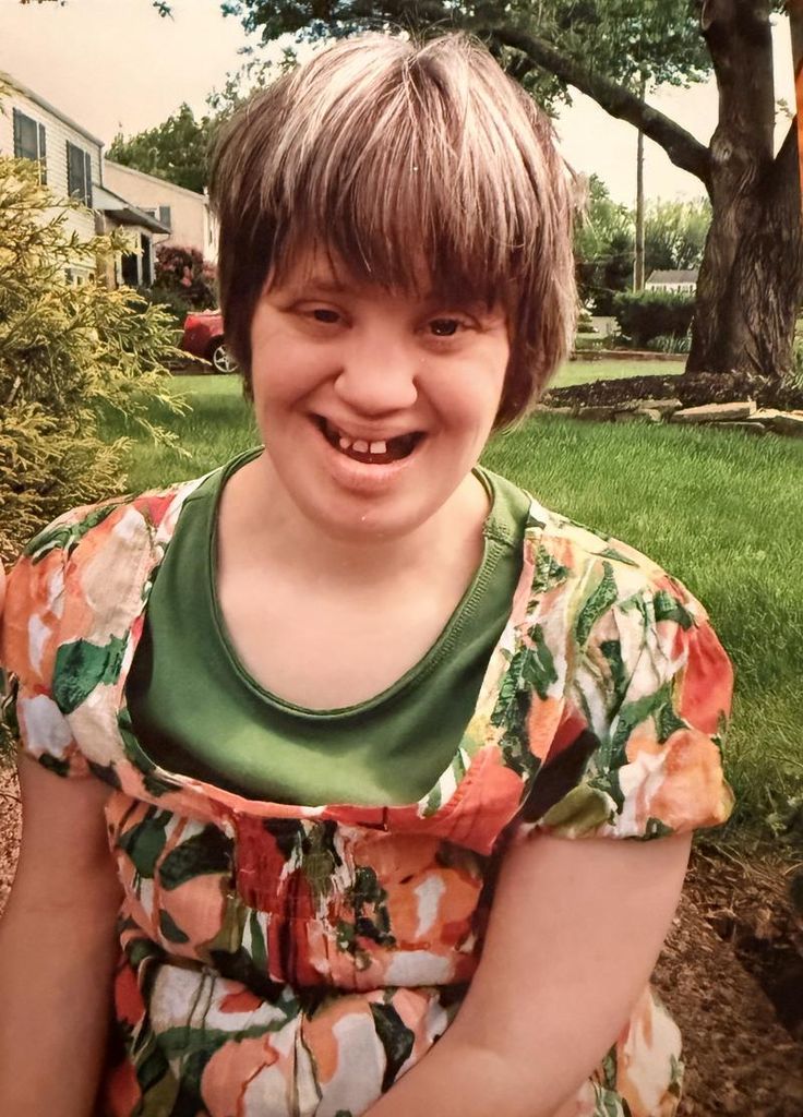 Rebecca Sue Ehret Profile Photo