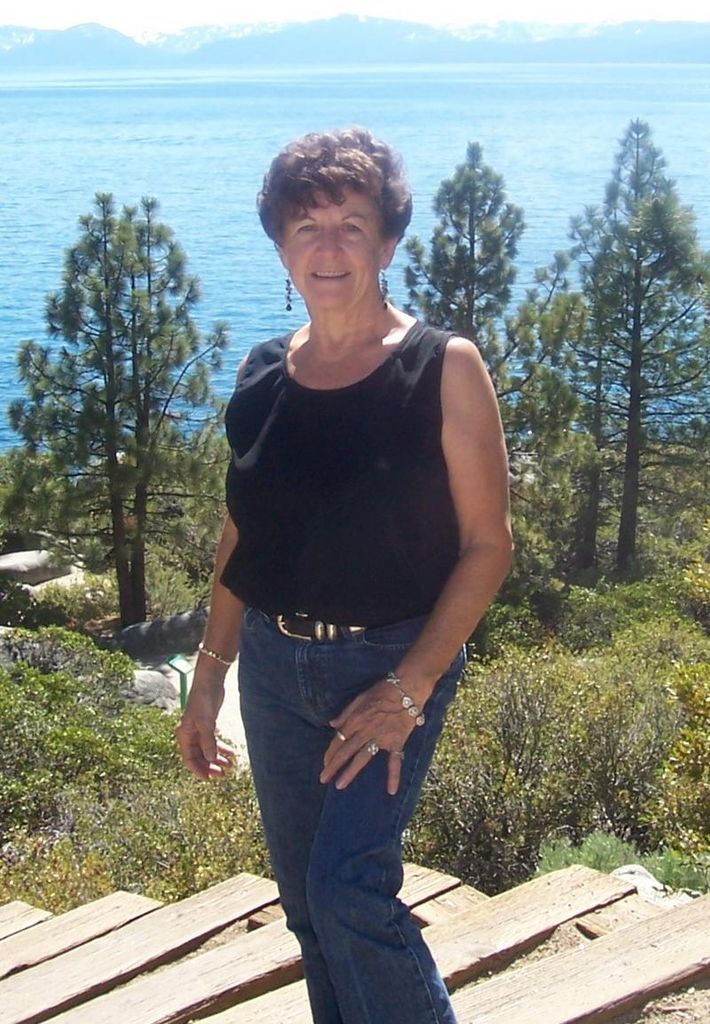 Patt Louise Smith Profile Photo