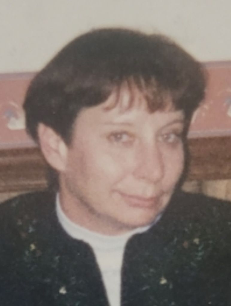 Cheryl E. (Wolfe)  Aurilio