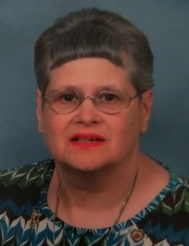 Nancy Lee Holt Profile Photo