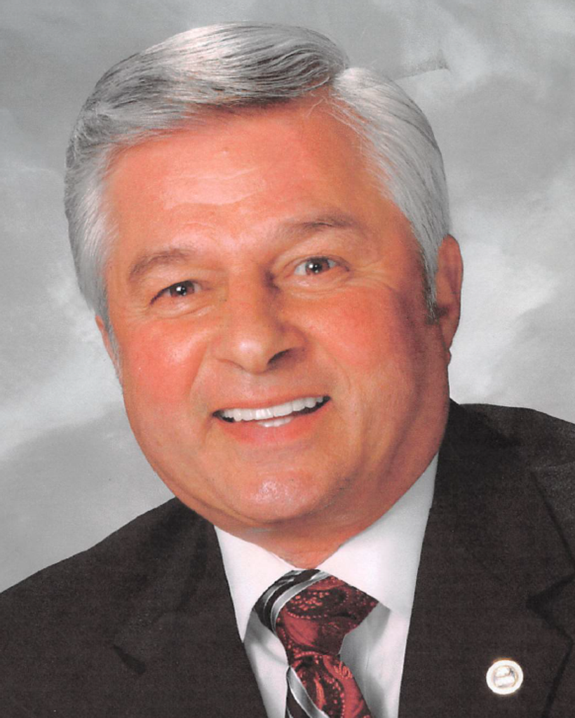 Roger E. Bouchard Profile Photo